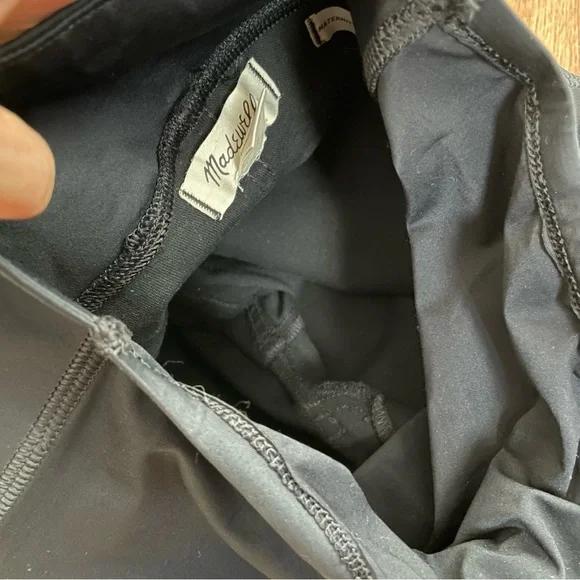 Madewell Maternity Over-the-Belly Skinny Jeans in Lunar Wash Black size 24 - Picture 12 of 16